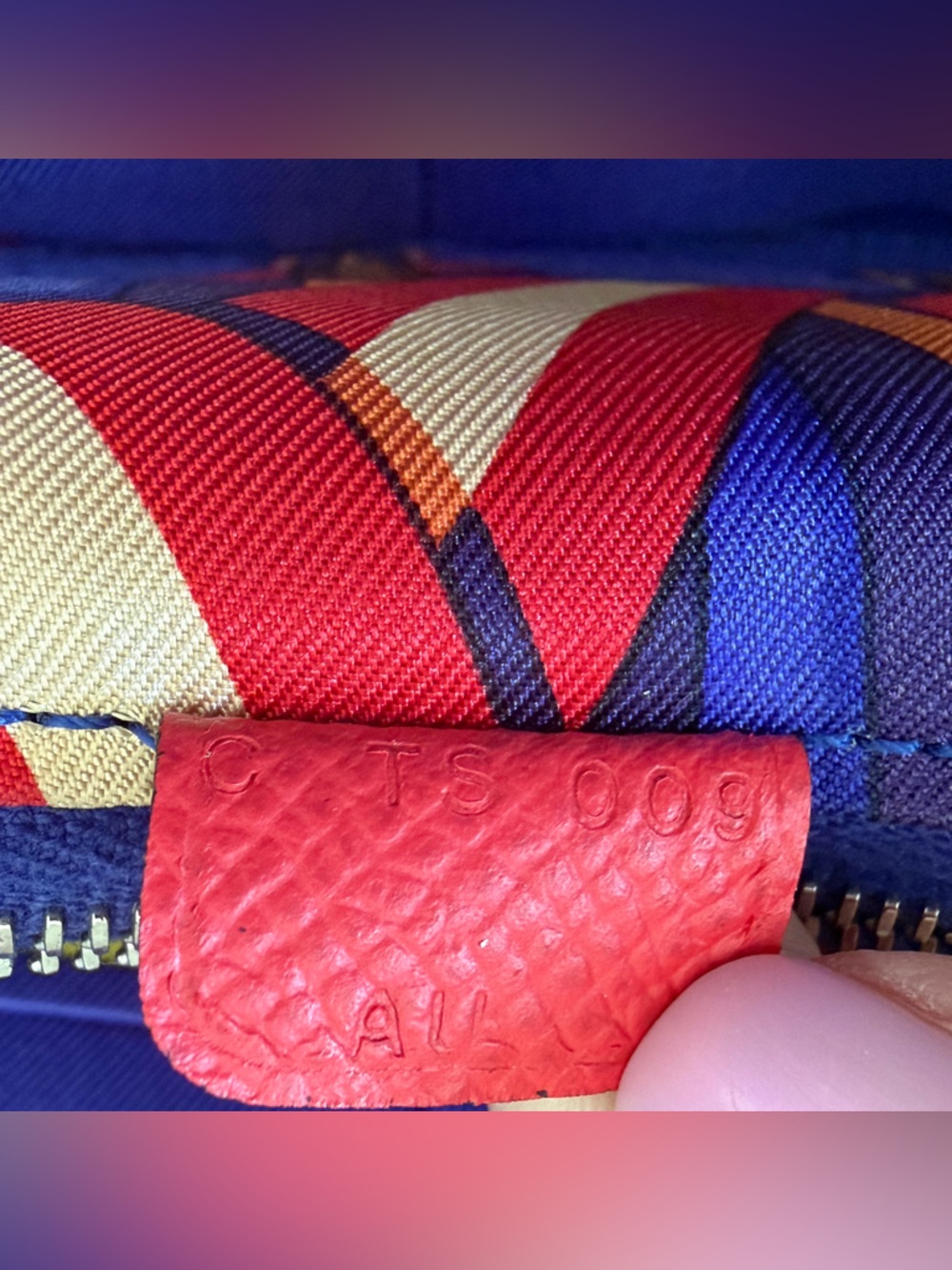 Hermès Azap Silk’In Long Wallet – Texas Rose Epsom Leather with Silk Lining - Picture 10 of 16